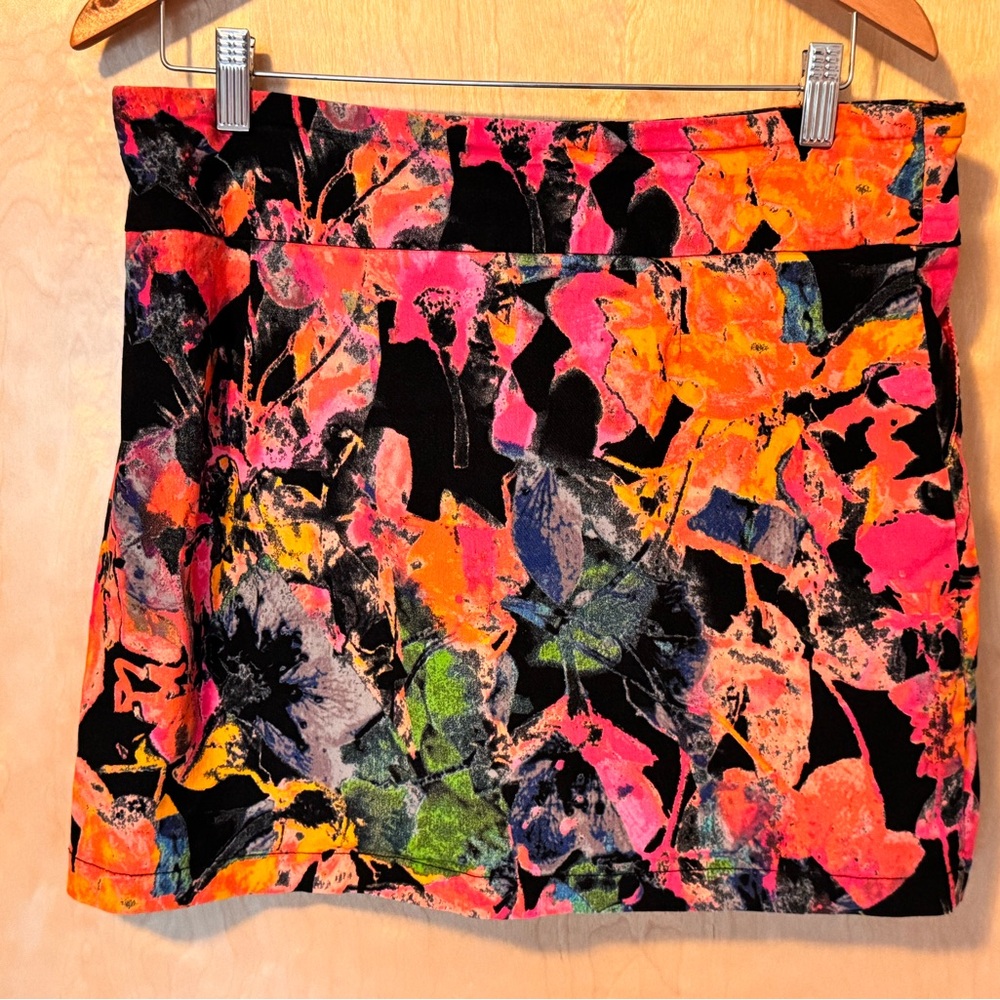 Vintage Neon Abstract Floral Skort